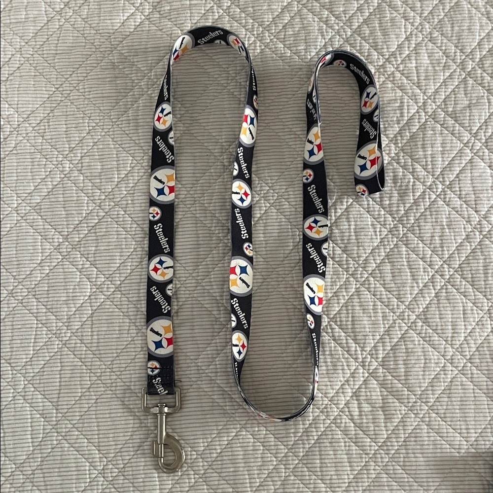 Pittsburgh Steelers leash